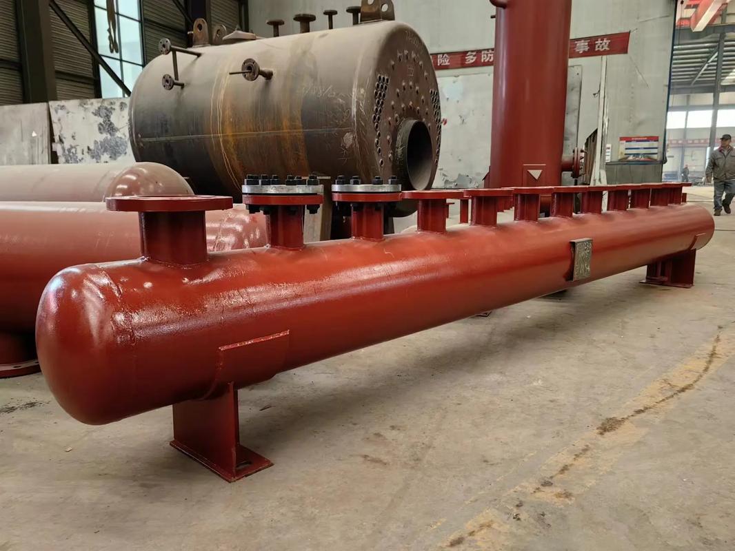 武冈锅炉蒸汽分配压力容器